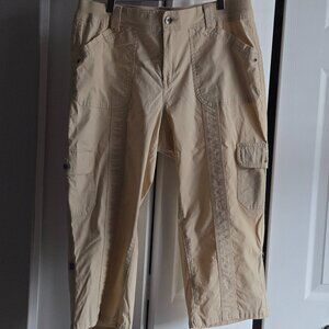 New Laura Roll Tab Cuff Crop Cargo Pants Size 10 Beige